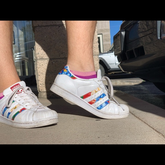 Adidas - Picture 3 of 3